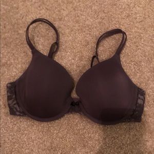 DNKY Bra Sz 32D